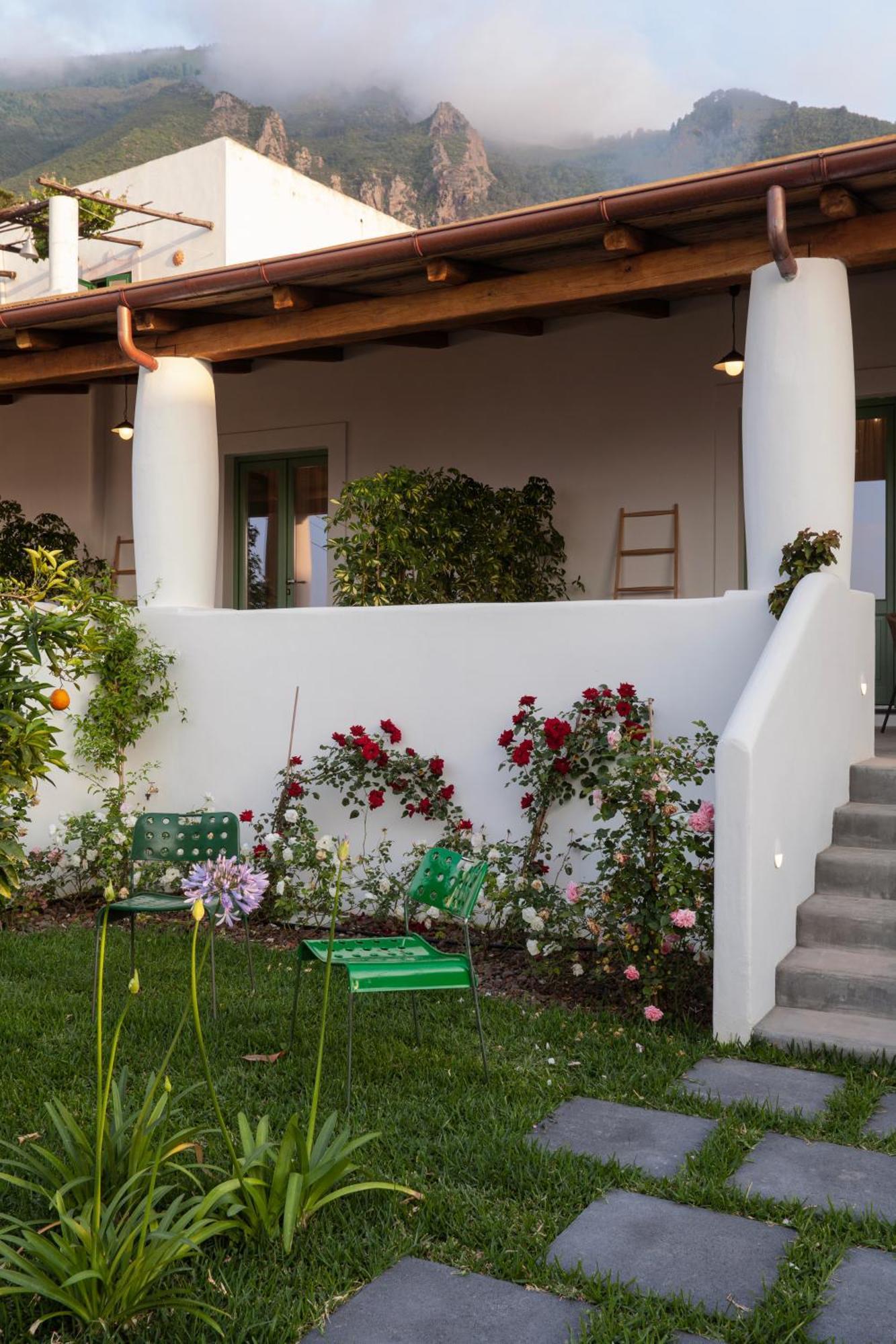 Frangimare - La Malandrina Bed & Breakfast Malfa  Exterior photo